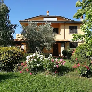 mansarda-sulla-francigena.it-tuscanyhotel.com/