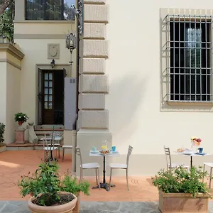 villa-il-leone.it-tuscanyhotel.com/